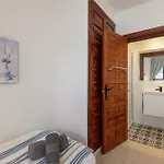 Tetuan 40 Oasis Properties
