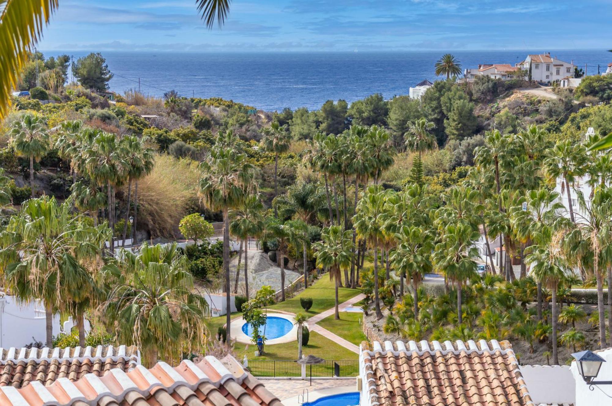 Tetuan 40 Oasis Nerja