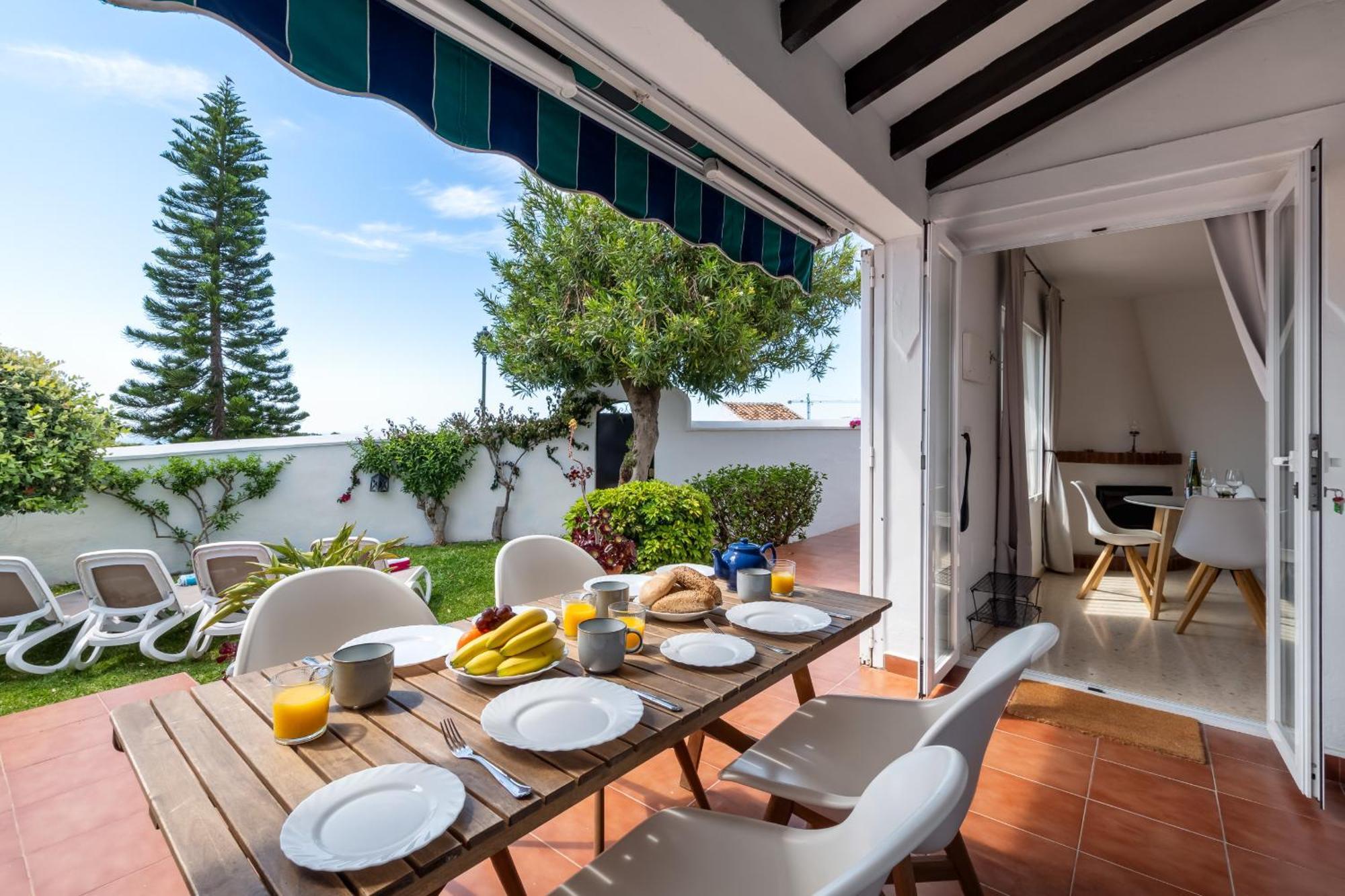 Tetuan 40 Oasis Nerja